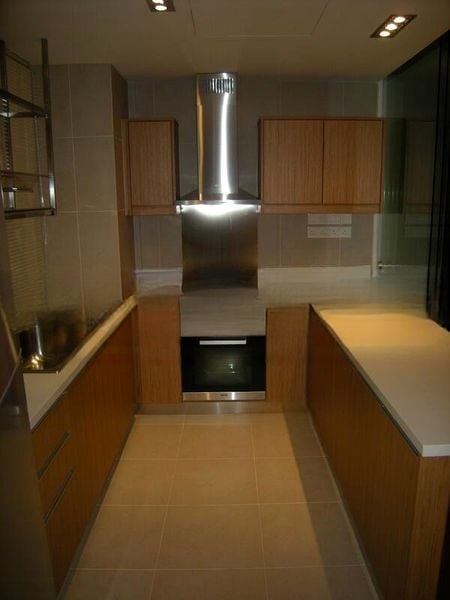 THE BERTH BY THE COVE 6