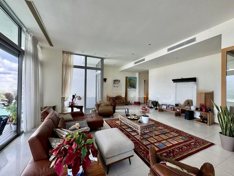 THE OCEANFRONT @ SENTOSA COVE 3