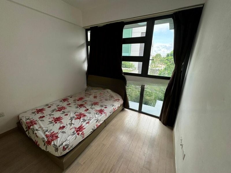 HEDGES PARK CONDOMINIUM 6