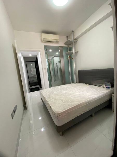 PARK 1 SUITES 8
