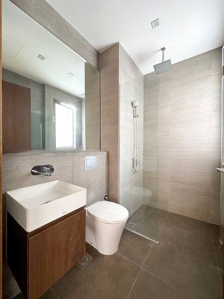 CITY SUITES 7