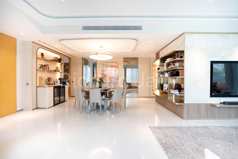 CLIVEDEN AT GRANGE 5