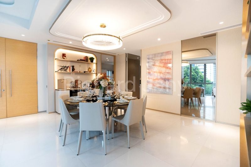 CLIVEDEN AT GRANGE 7