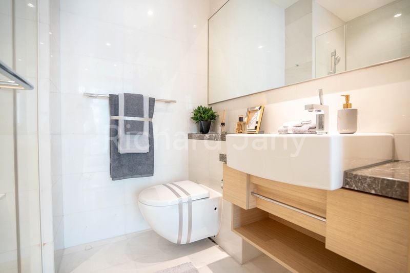 CLIVEDEN AT GRANGE 12