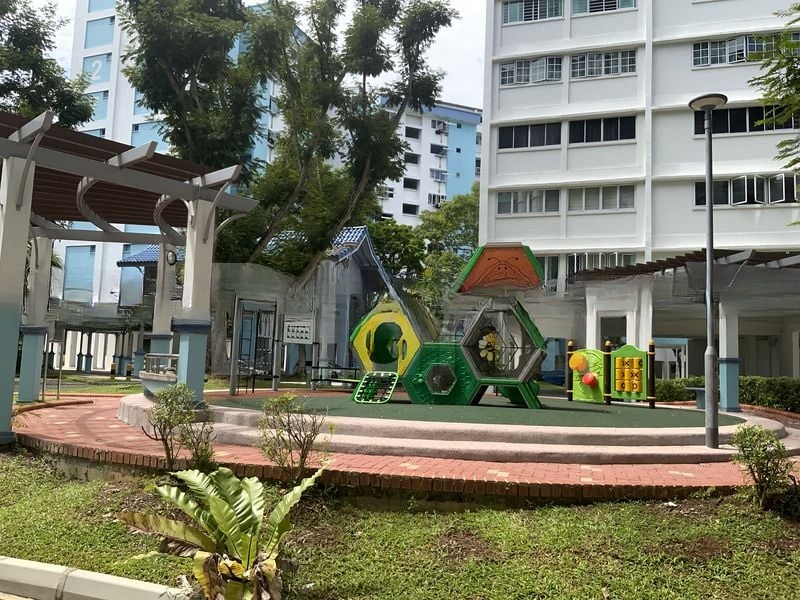 TAMPINES ST 22 8