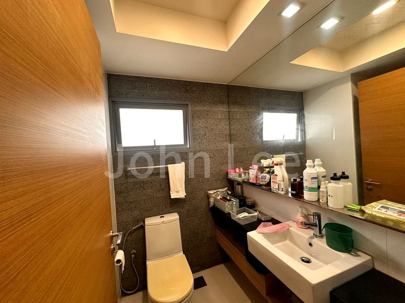 THE SHORE RESIDENCES 3