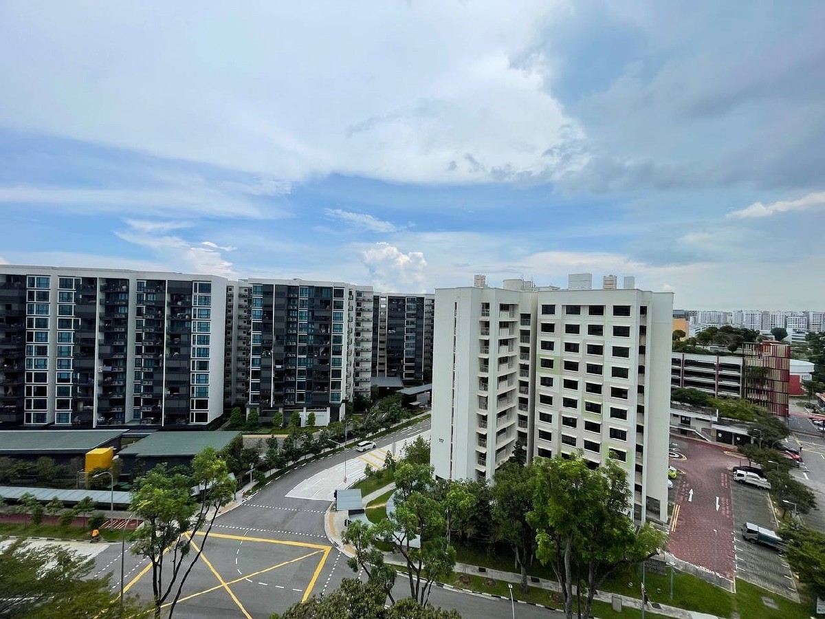 TAMPINES ST 11 10