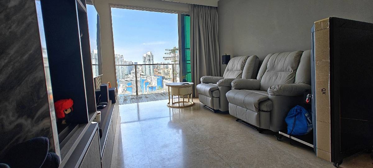 EIGHT RIVERSUITES 28