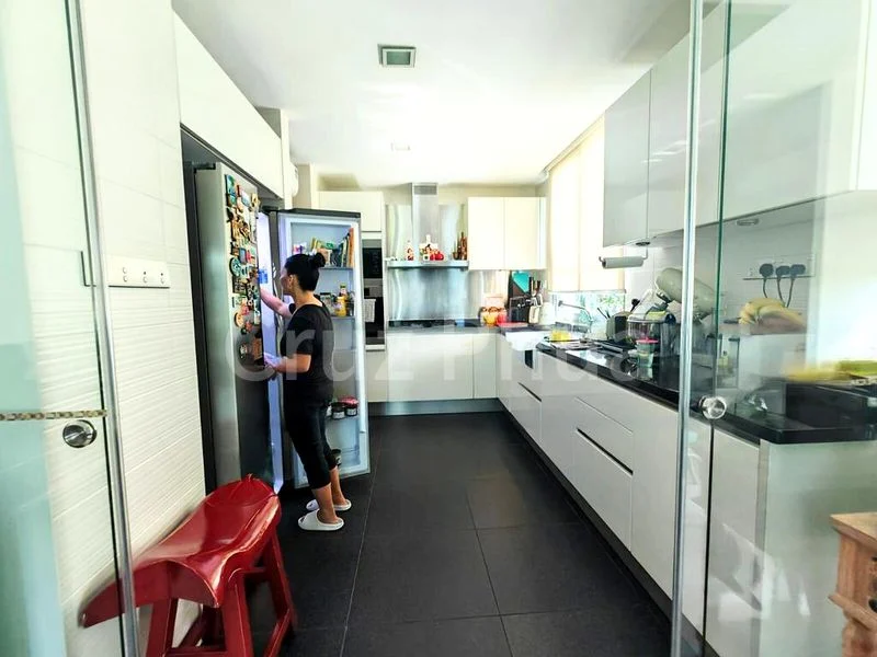 WATERFALL GARDENS 13