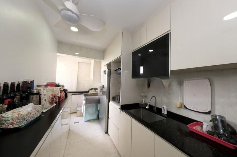 CARISSA PARK CONDOMINIUM 3