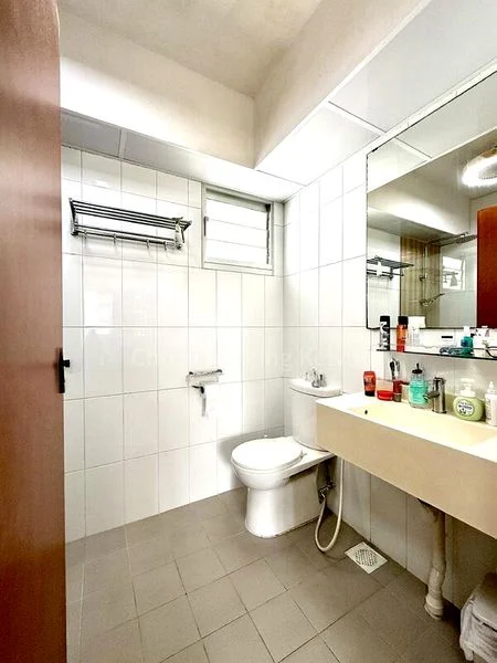 BT BATOK WEST AVE 8 8