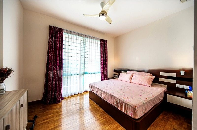 HAZEL PARK CONDOMINIUM 11