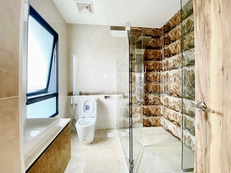 SELETAR HILLS ESTATE 10