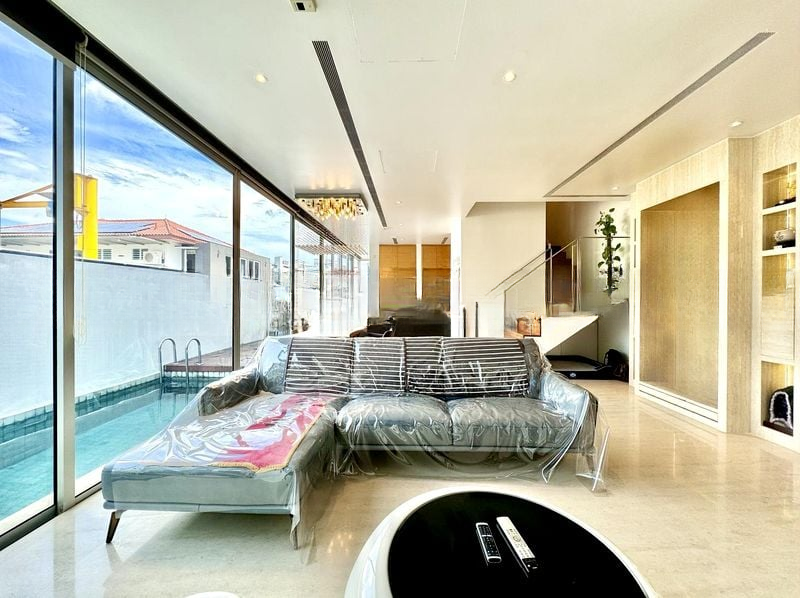 MICHAELS' RESIDENCES 2