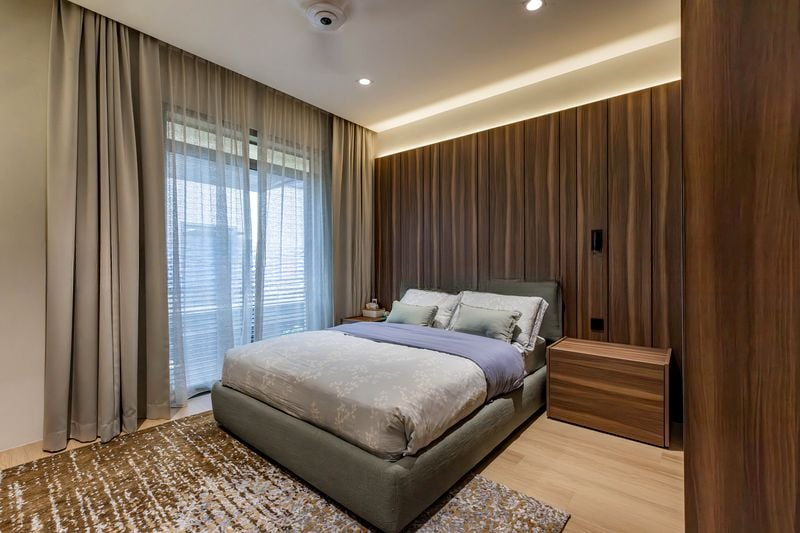 THE TENERIFFE 11