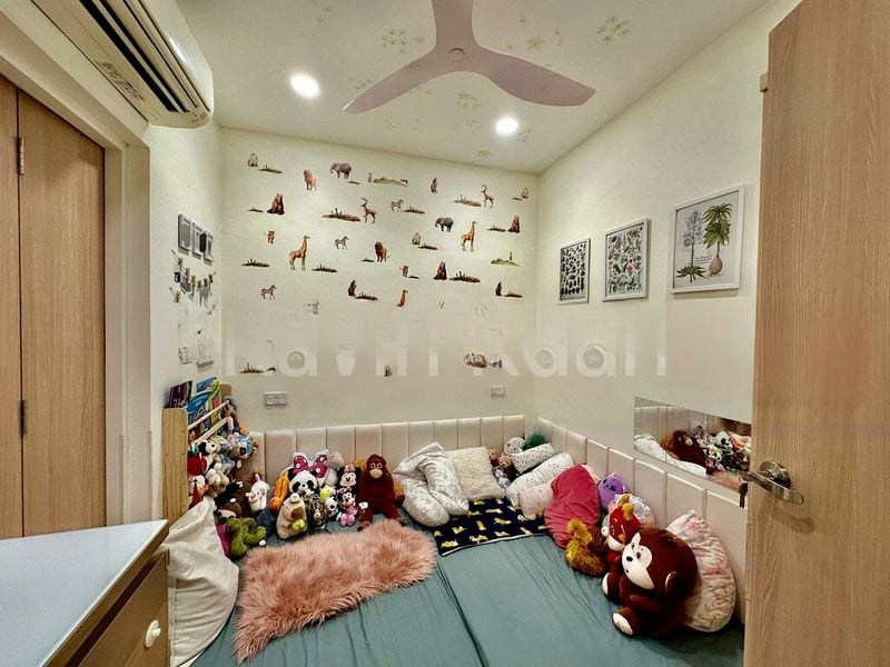 THOMSON HILLS ESTATE 2