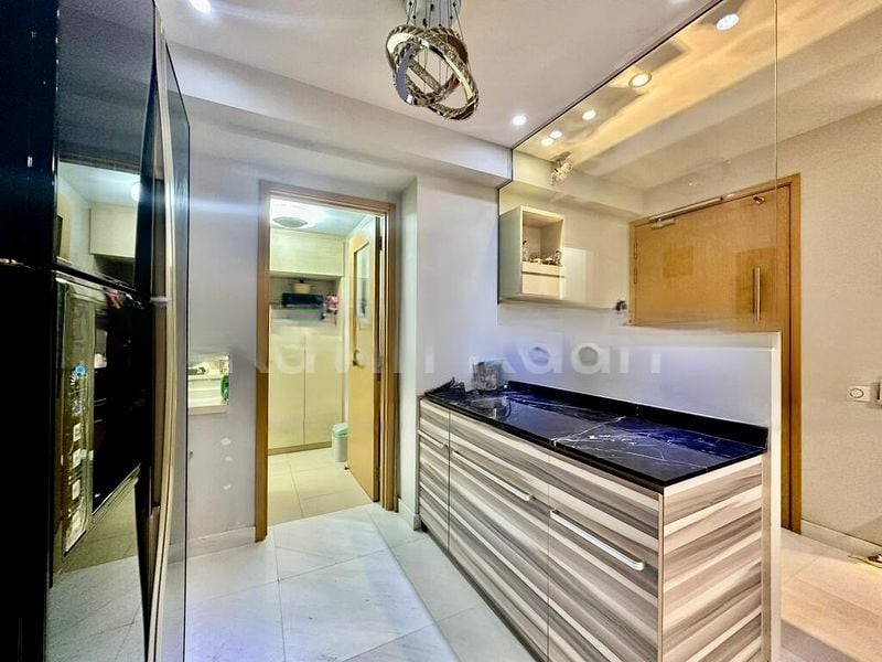 THE TAMPINES TRILLIANT 9