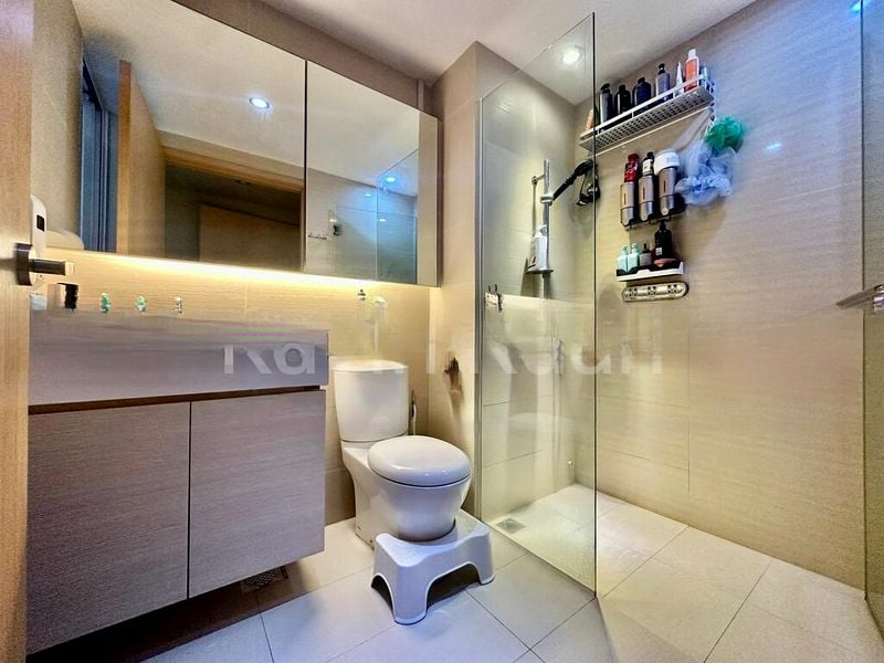 THE TAMPINES TRILLIANT 4