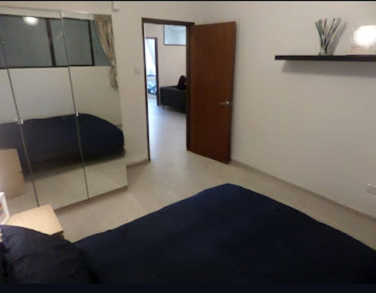 INTERNATIONAL PLAZA 11