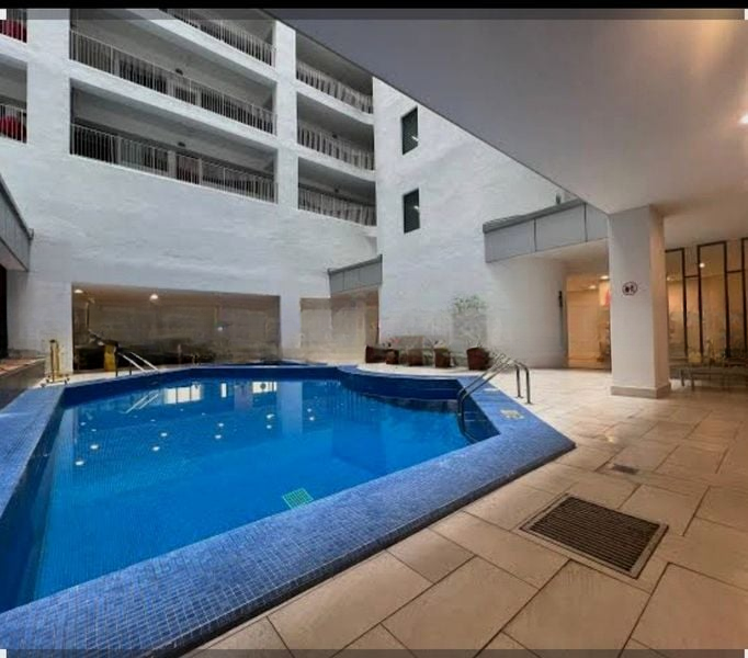 INTERNATIONAL PLAZA 15