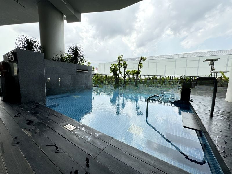 CENTRO RESIDENCES 13