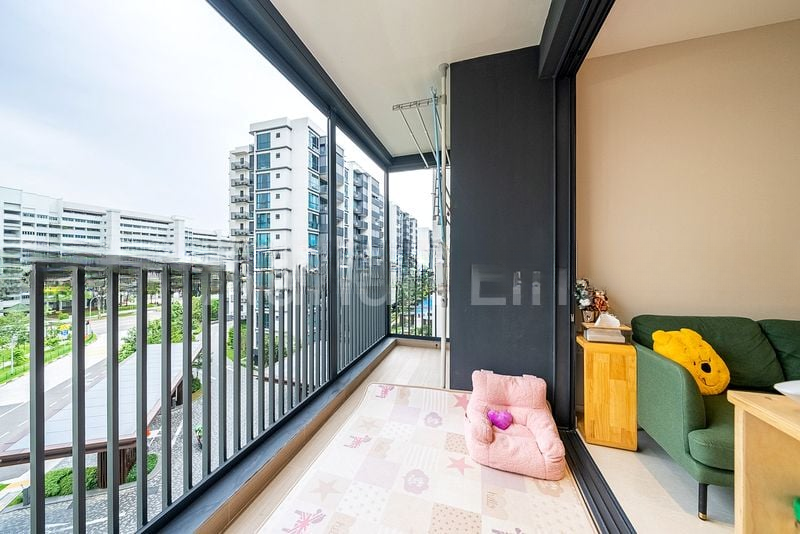 TREASURE AT TAMPINES 5