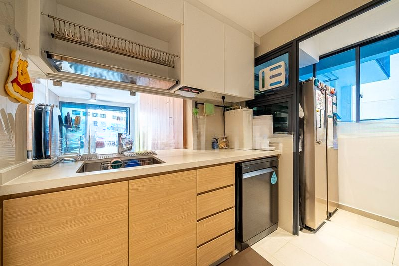 TREASURE AT TAMPINES 15