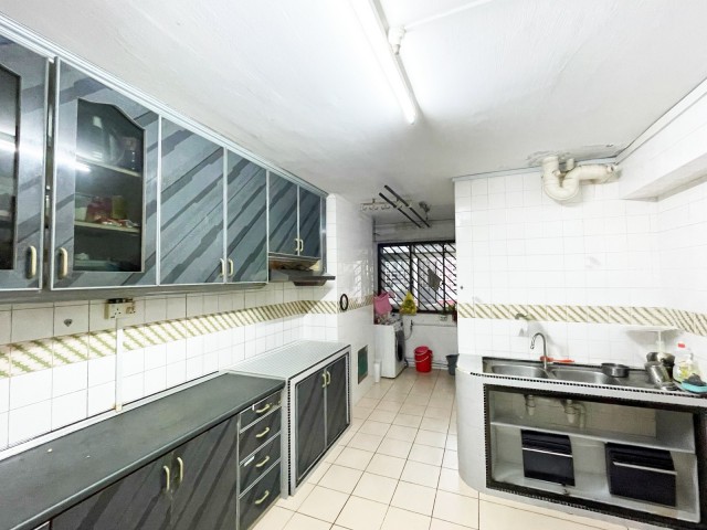 CHOA CHU KANG AVE 3 8