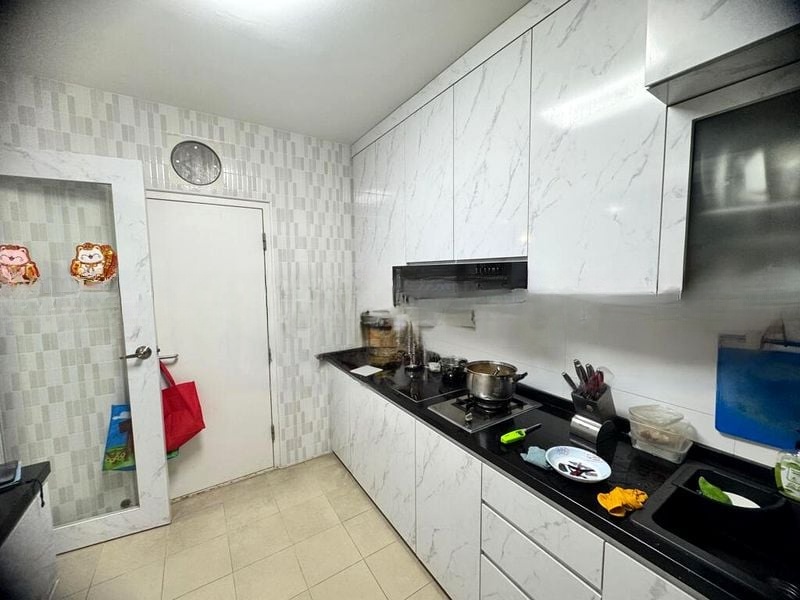 BT BATOK WEST AVE 8 7