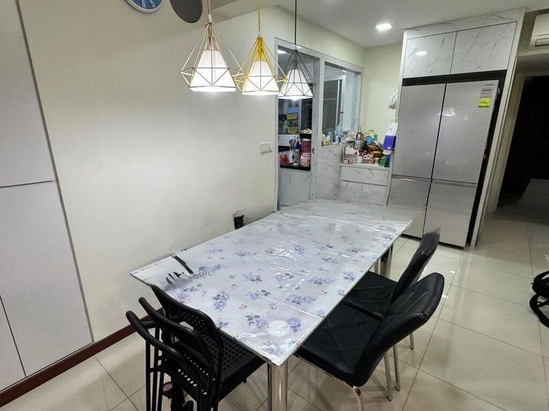 BT BATOK WEST AVE 8 8