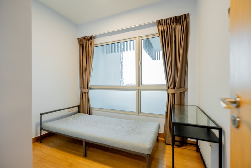 EIGHT RIVERSUITES 15