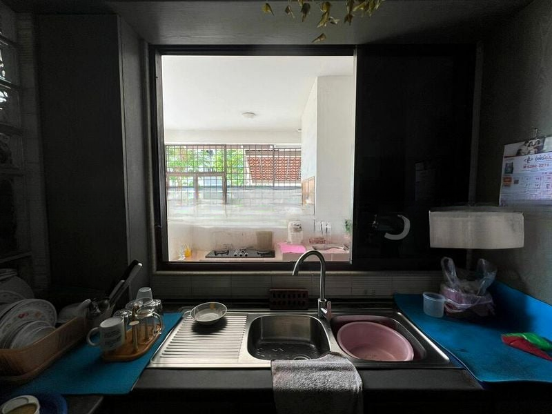 KENSINGTON PARK CONDOMINIUM 1