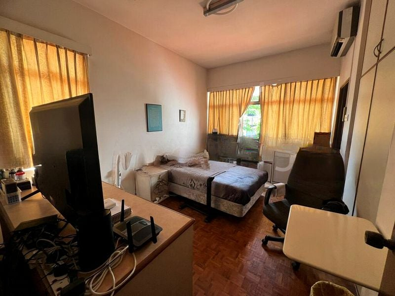KENSINGTON PARK CONDOMINIUM 12