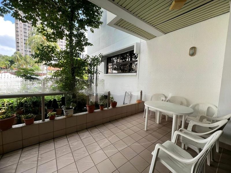 KENSINGTON PARK CONDOMINIUM 14