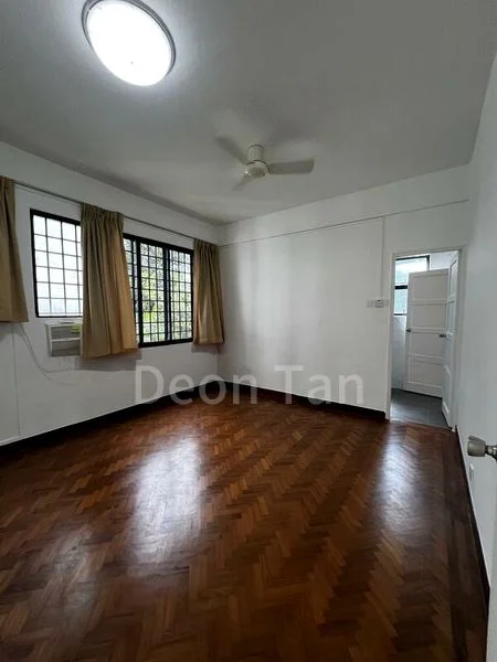 BOTANIC GARDENS VIEW 4