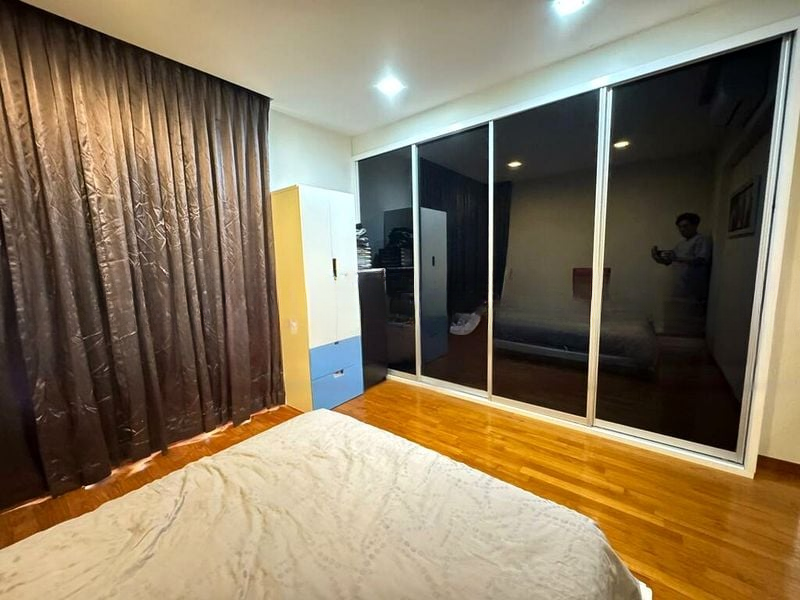 CARISSA PARK CONDOMINIUM 7