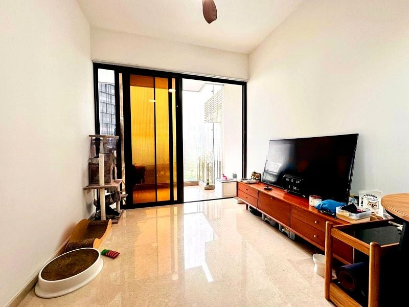 SEASIDE RESIDENCES 2