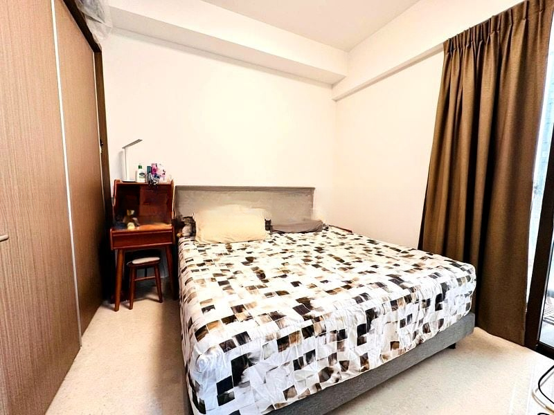 SEASIDE RESIDENCES 4