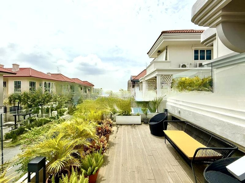 BEDOK PARK 8