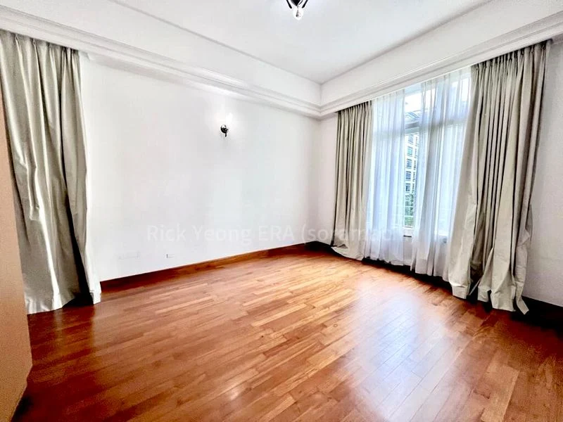 THE BALMORAL SPRING 5