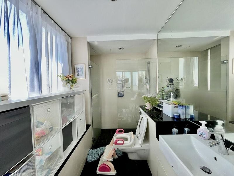 TWIN REGENCY 7
