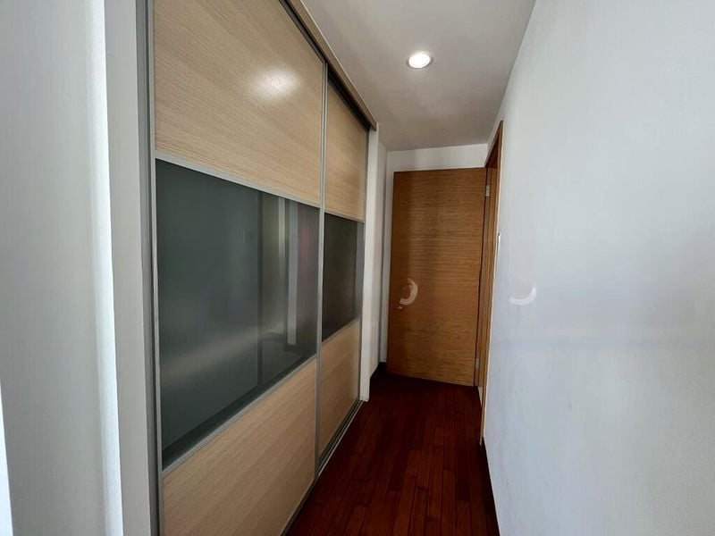TWIN REGENCY 14