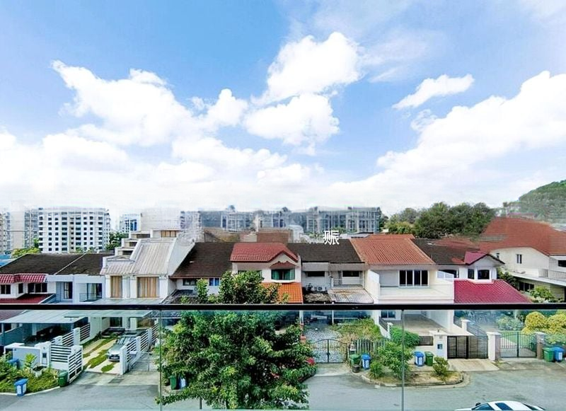 HILLVIEW GARDEN ESTATE 12