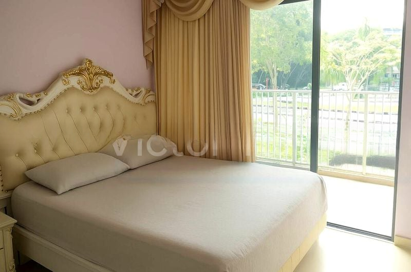 BEDOK RESERVOIR CRES 4