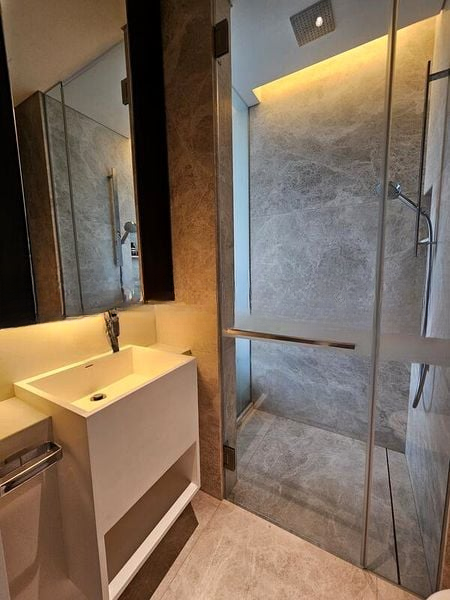 THE MARQ ON PATERSON HILL 6