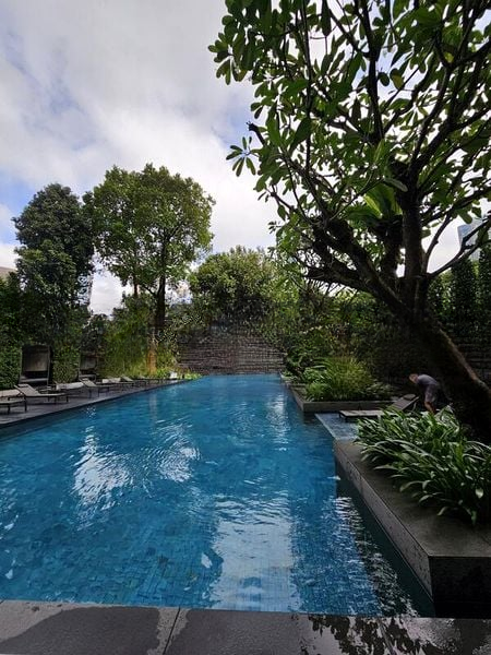 THE MARQ ON PATERSON HILL 9