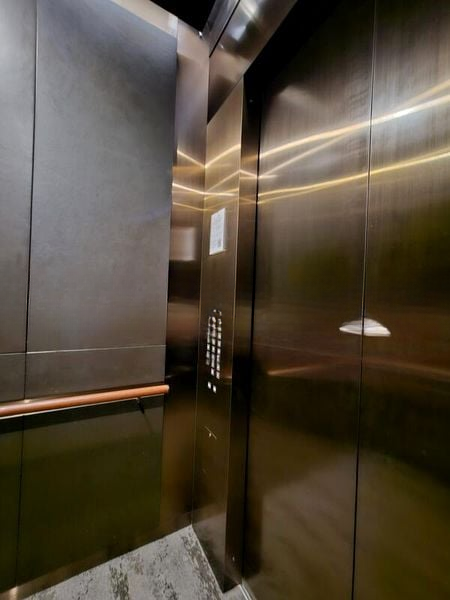 THE MARQ ON PATERSON HILL 11