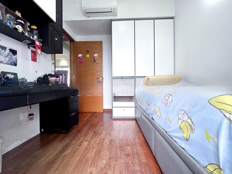 THE PARC CONDOMINIUM 4