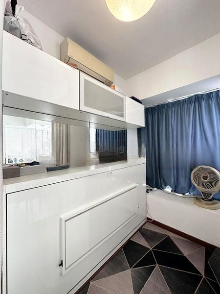 AIRSTREAM 3
