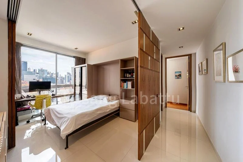 THE WHARF RESIDENCE 11